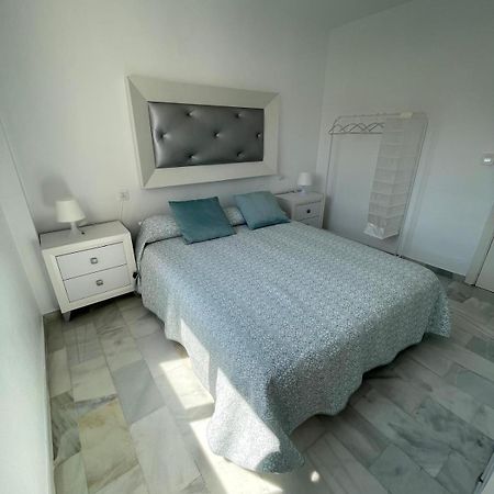 Apartamento Jardines Del Rocio Torre Del Mar Eksteriør billede